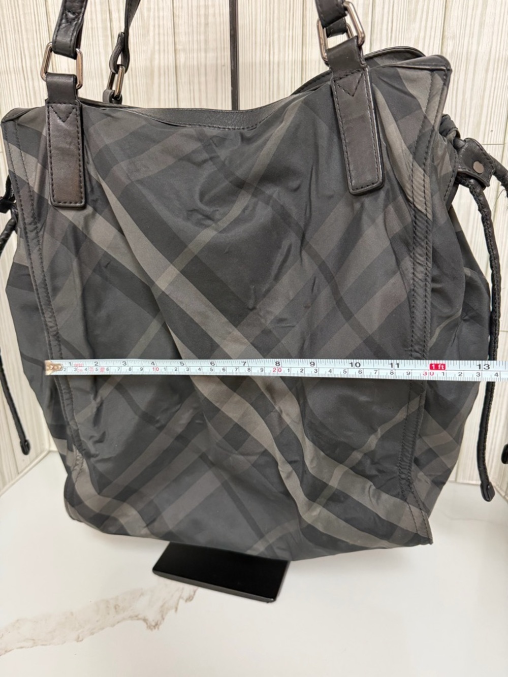 Burberry Black Nova Check Nylon Tote Bag Leather Trim Shoulder Bag Large - Picture 8 of 16
